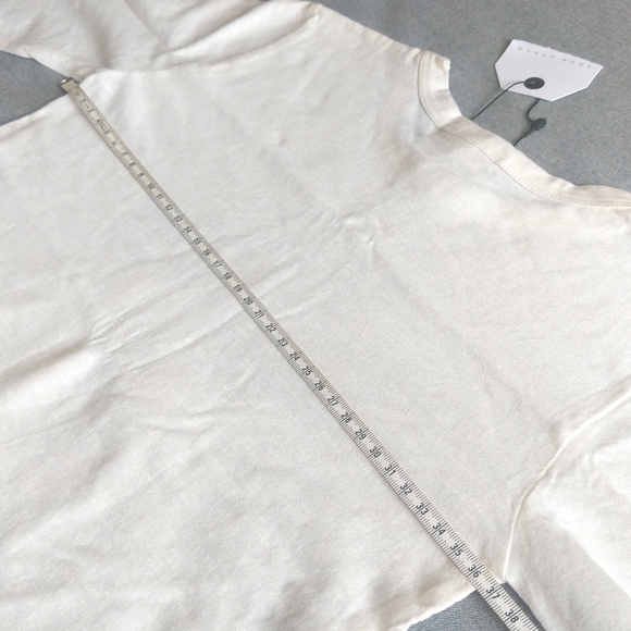 NWT Zara White T-shirt With Christmas Tree - Picture 9 of 10